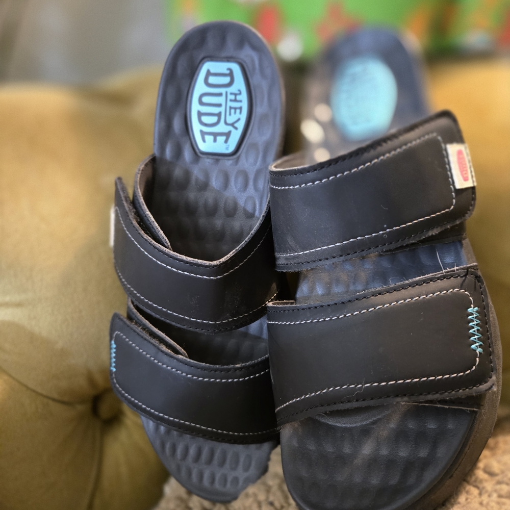 Hey Dude Women's Black Sandals - Picture 2 of 3